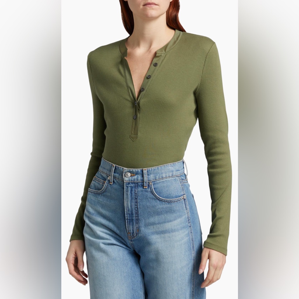 Veronica Beard Jocelyn Cotton Top With Gold Buttons
